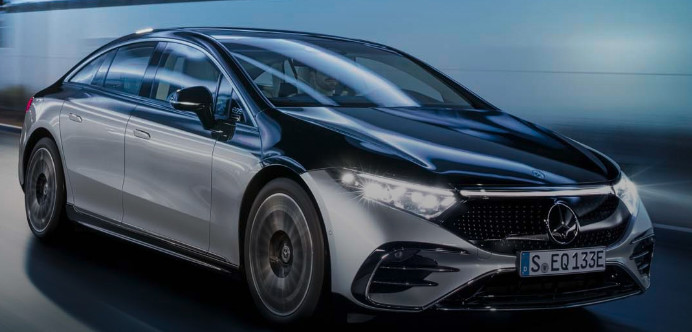 Blog công ty mới nhất về Hệ sinh thái sạc cho Mercedes EQS: Hỗ trợ Cắm & Sạc, Giá trị cho Năng lượng tái tạo