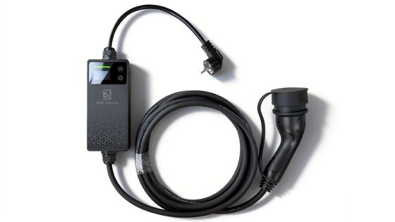 Bộ sạc xe điện di động nhẹ 3,7kW với bảo vệ IP67 để sạc nhà ở